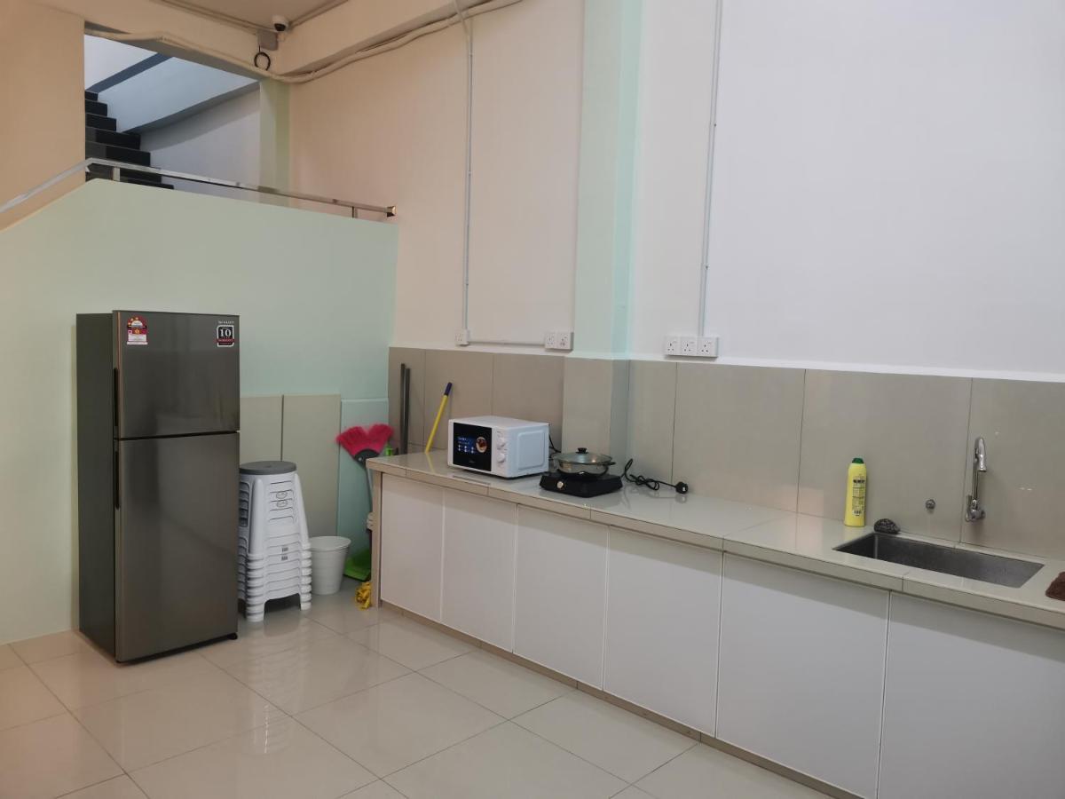 Color Mixed Home Hostel จอร์จทาวน์ ภายนอก รูปภาพ