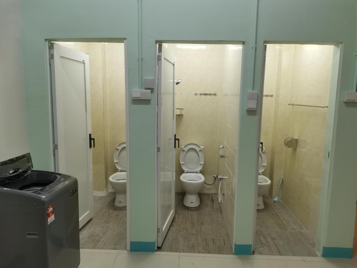 Color Mixed Home Hostel จอร์จทาวน์ ภายนอก รูปภาพ