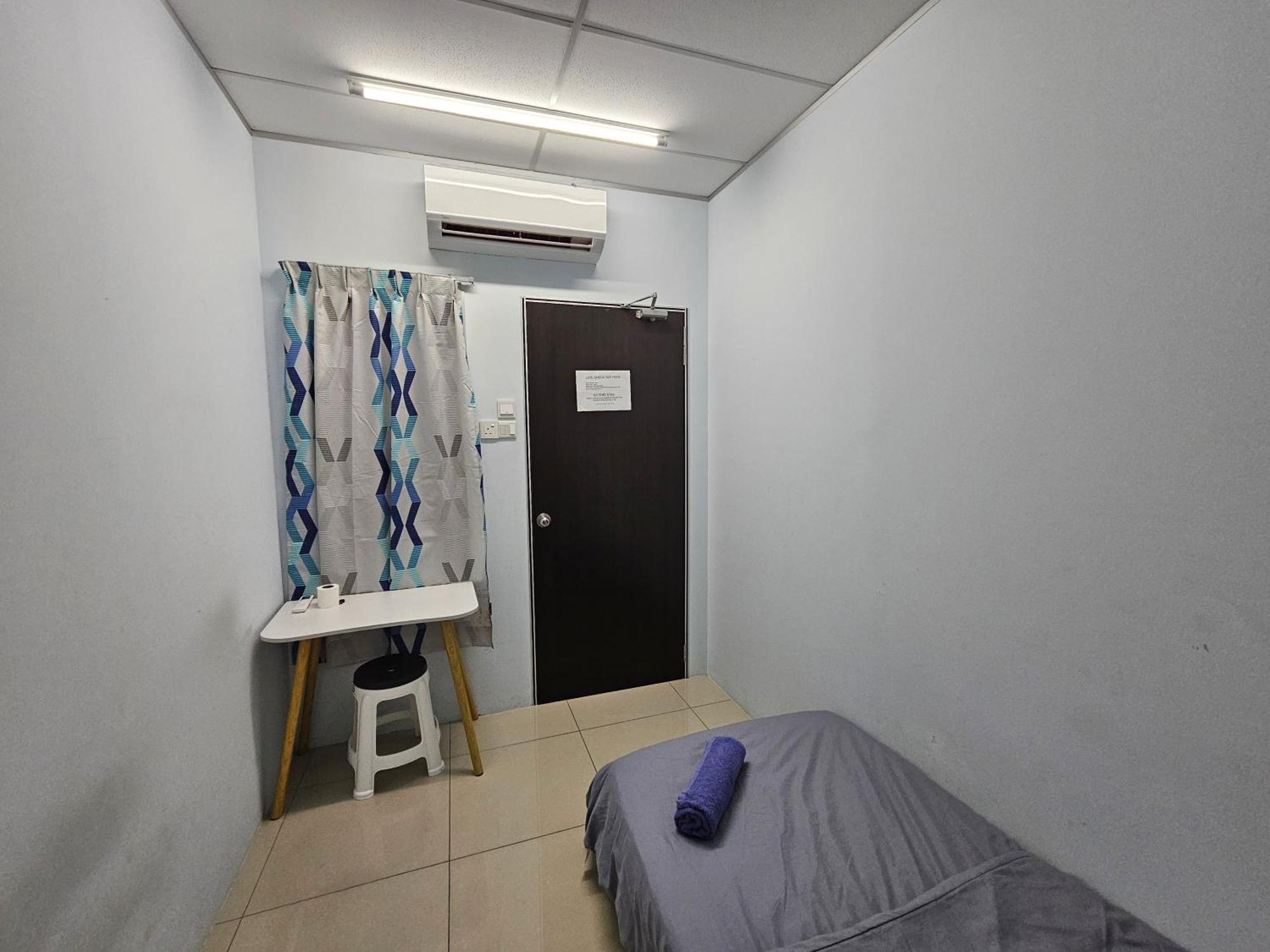 Color Mixed Home Hostel จอร์จทาวน์ ภายนอก รูปภาพ