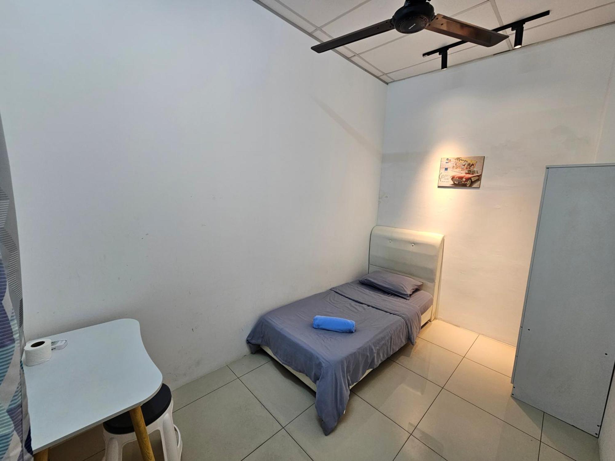 Color Mixed Home Hostel จอร์จทาวน์ ภายนอก รูปภาพ