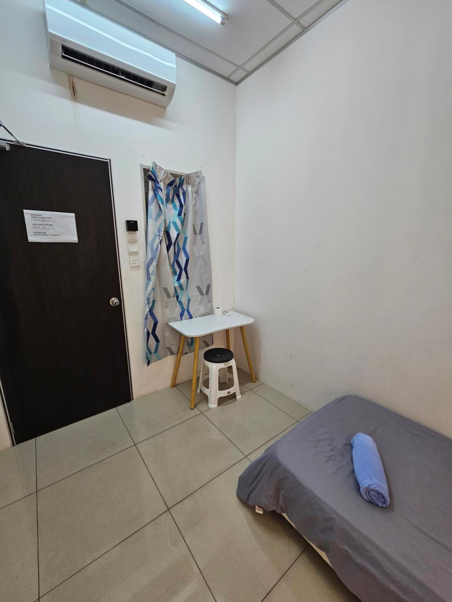 Color Mixed Home Hostel จอร์จทาวน์ ภายนอก รูปภาพ
